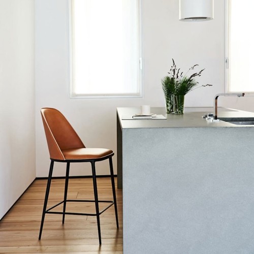 Lea Midj Taburete H65 M CU