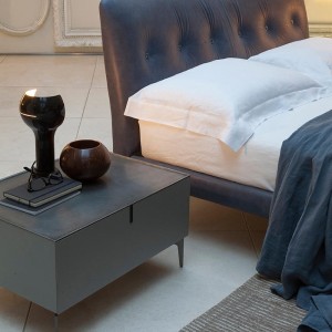 mesa-de-noche-meridien-alivar