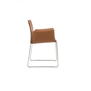 silla-bizzy-enrico-pellizzoni-con-apoyabrazos