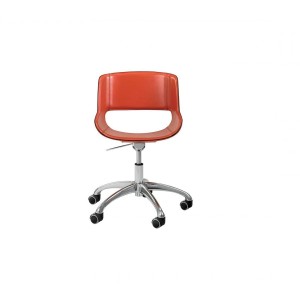 silla-oficina-amaranta-enrico-pellizzoni-con-ruedas
