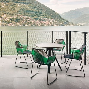 silla-tropicalia-moroso-con-reposabrazos