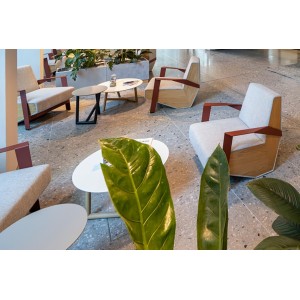 sillon-silver-lake-moroso-laterales-de-madera