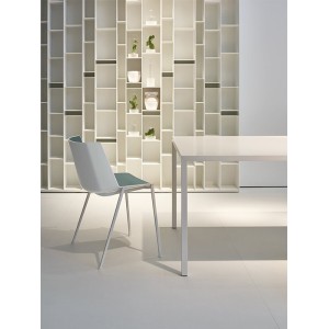 silla-aiku-mdf-italia-4-patas-cornificadas