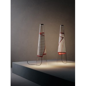 lampara-cono-di-luce-lodes-de-mesa