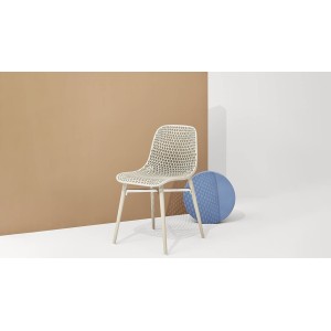 silla-next-4-legs-infiniti-design