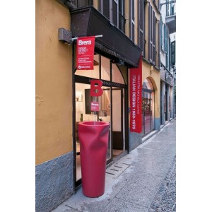 jarron-saving-space-vase-plust