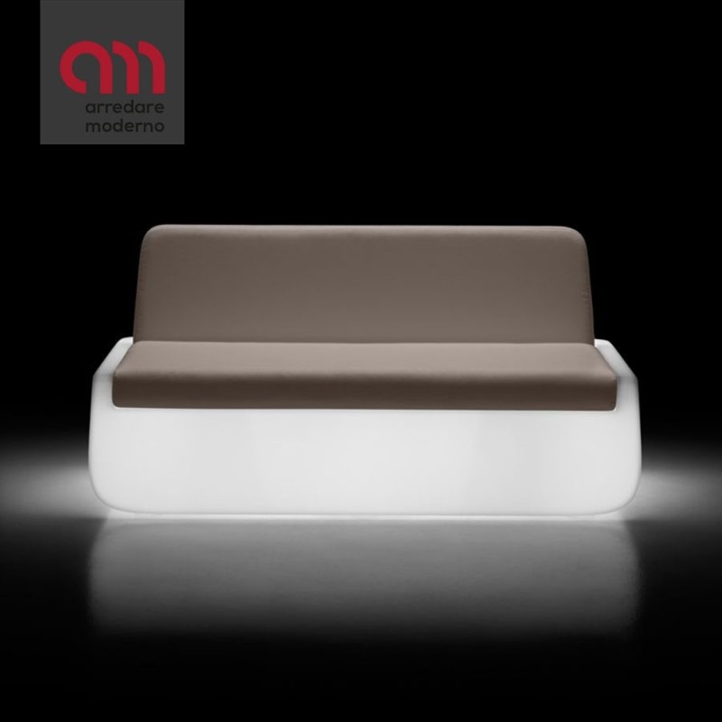 Bold Light Plust Sillón en polietileno