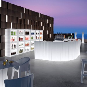 modulo-frozen-display-light-indooroutdoor-plust