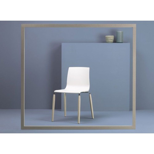 Natural Alice Scab Silla