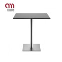 Tiffany Scab H109 columna redonda y tablero laminado compacto Mesa bar
