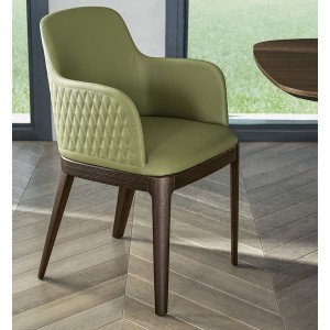 silla-margot-bontempi-casa-estructura-en-madera-con-brazos