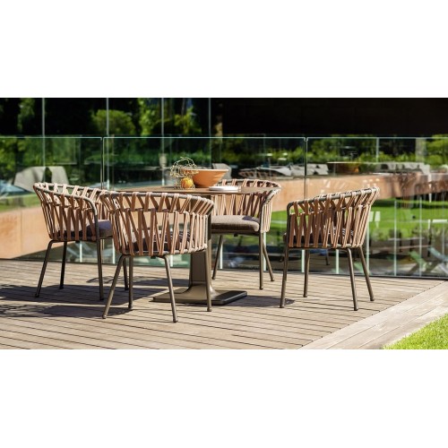 Emma Cross Varaschin Silla con reposabrazos