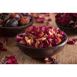 pot-pourri-vaiai-e-pellicciai-farmacia-ss-annunziata