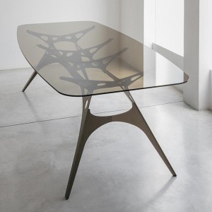 Mesa Eiffel Pezzani