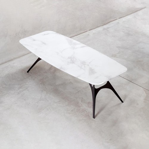 Mesa Eiffel Pezzani