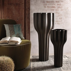 Vaso de cerámica Line Adriani e Rossi