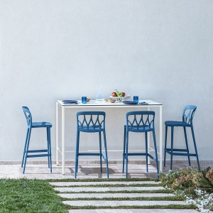 mesa-moon-alto-bontempi-para-exteriores