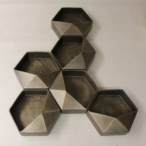 jarron-de-pared-aquilone-en-ceramica-adriani-e-rossi