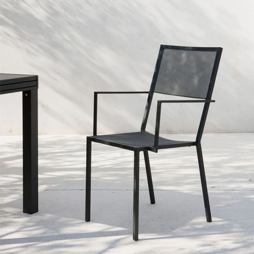 Silla con reposabrazos Conrad Unopiù