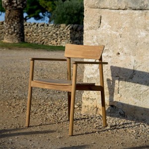 Silla con reposabrazos Pevero Unopiù