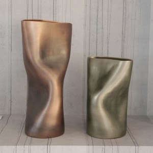 jarron-de-ceramica-erosa-adriani-e-rossi