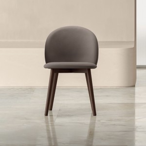 rebecca-bontempi-casa-silla-de-madera-maciza