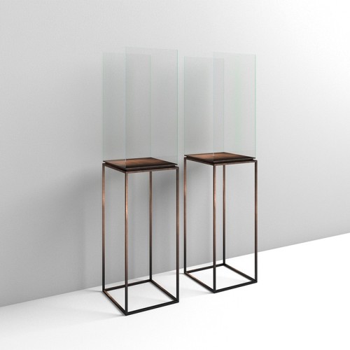 Consola expositora Tulip de metal Adriani e Rossi - Ofertas