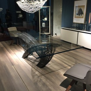 mesa-hystrix-cattelan-italia
