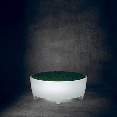 Mesa y puf luminosa Serralunga Oasis – Ofertas Exclusivas