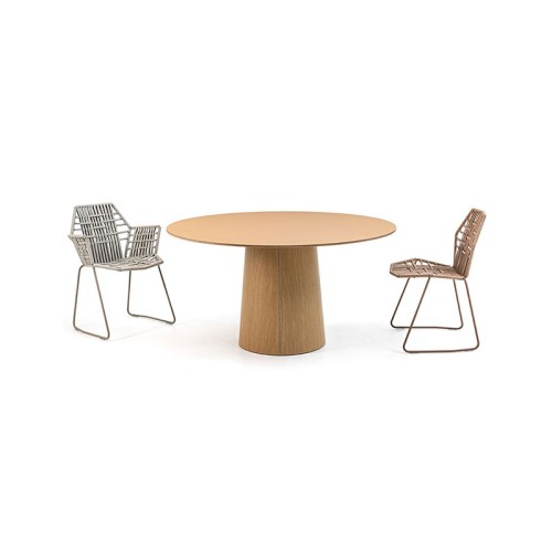 Mesa Vol Moroso con Tablero de Forma – Precios Ventajosos