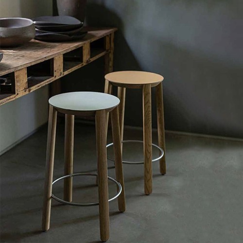 Taburete Vol Moroso de madera de fresno – Ofertas online