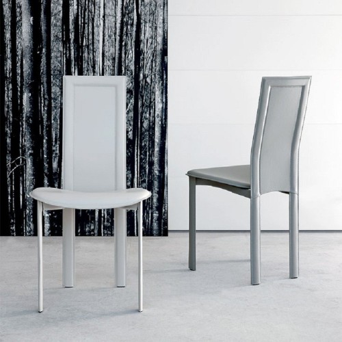 Lara Cattelan Italia Silla