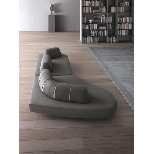 sofa-gravity-felis