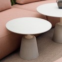 Rock Table Mini MDF Italia: Mesas Auxiliares de Diseño Contemporáneo