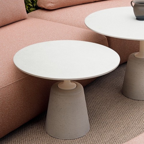 Rock Table Mini MDF Italia: Mesas Auxiliares de Diseño Contemporáneo