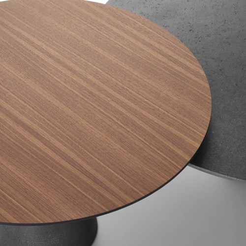 Rock Table Mini MDF Italia: Mesas Auxiliares de Diseño Contemporáneo