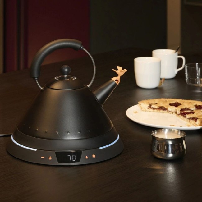 Hervidor eléctrico MG32 Alessi | Arredare Moderno