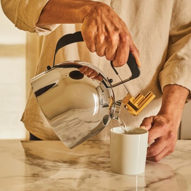 Hervidor 9091 de Alessi | Arredare Moderno