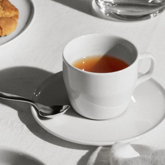 Tazas de café americano Itsumo Alessi | Arredare Moderno