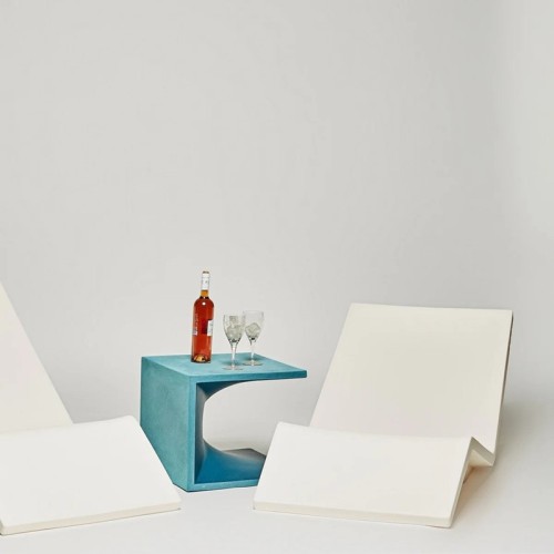 Mesita Serralunga Aqua Moleskin