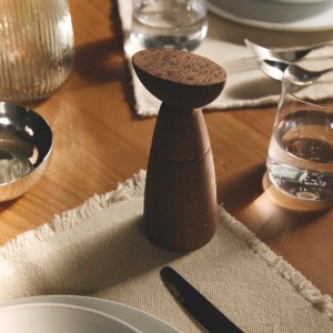 molinillo-de-sal-pimienta-et-especias-oaxaca-alessi