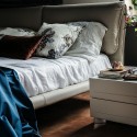 Adam Cattelan Italia Cama
