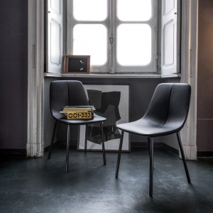 Silla By Bonaldo con patas de madera o metal