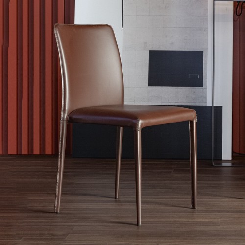 Silla Deli Bonaldo patas tapizadas o metálicas