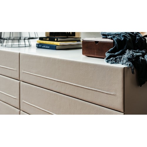 Dyno Cattelan Italia Cómoda