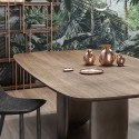 Mesa Mellow Bonaldo sobre de barril