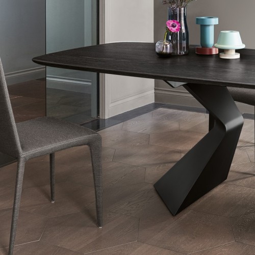Mesa Prora Bonaldo sobre en forma de barril