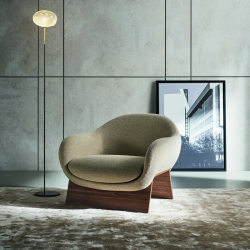 Sillón Boolean Armchair Bonaldo Base de Madera