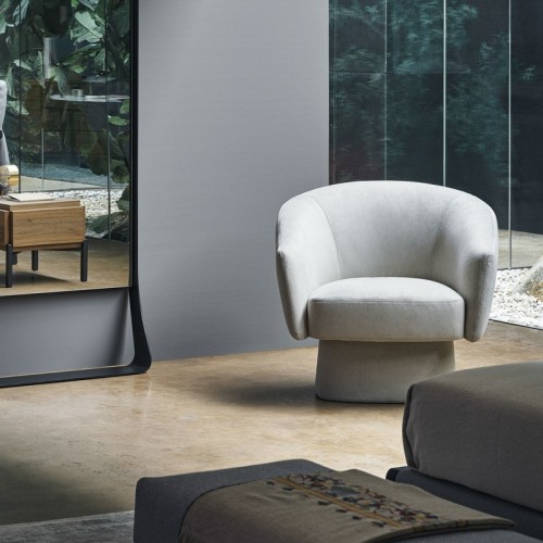 Sillón Bruno Bonaldo Base Tapizada