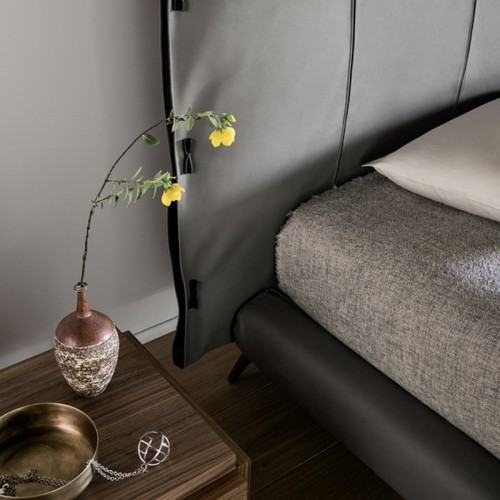 Cama individual Cuff Bonaldo diseño Mauro Lipparini